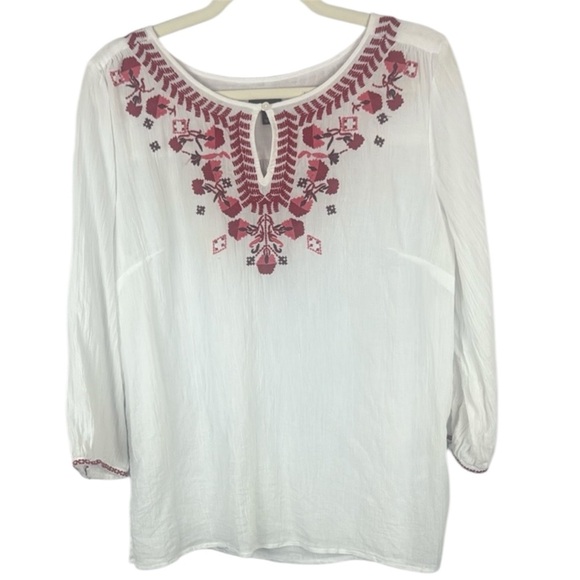 Talbots 100% Cotton White Embellished Top with Red Pink Embroidery Size Medium - Picture 1 of 9